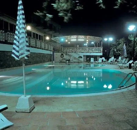 圣马特奥阿伯戈里斯托兰特酒店 酒店